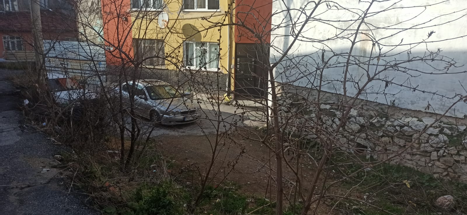KÜTAHYA MERKEZ GAZİ KEMAL MAH. KONUT İMARLI SATILIK ARSA  - KÜTAHYA MERKEZ fotoğraf 5